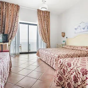 https://hotiday.sicilyhotelsitaly.net